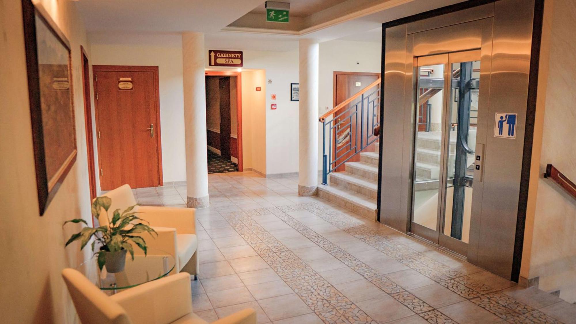 Dziki Potok Konferencje & Hotel 3*